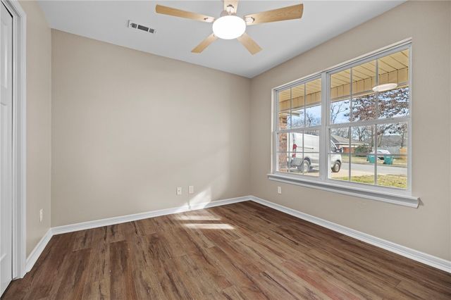 42 Rob Street, Farmington, AR 72730