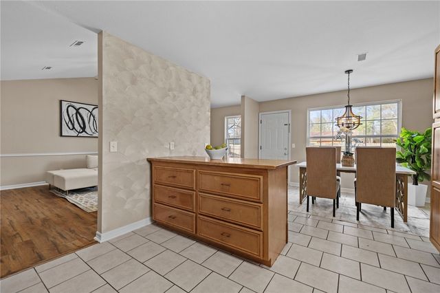 42 Rob Street, Farmington, AR 72730