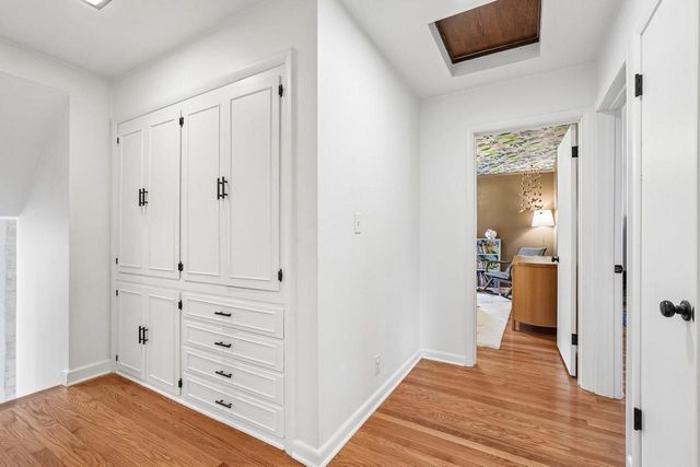 7524 W Wisconsin AVENUE, Wauwatosa, WI 53213