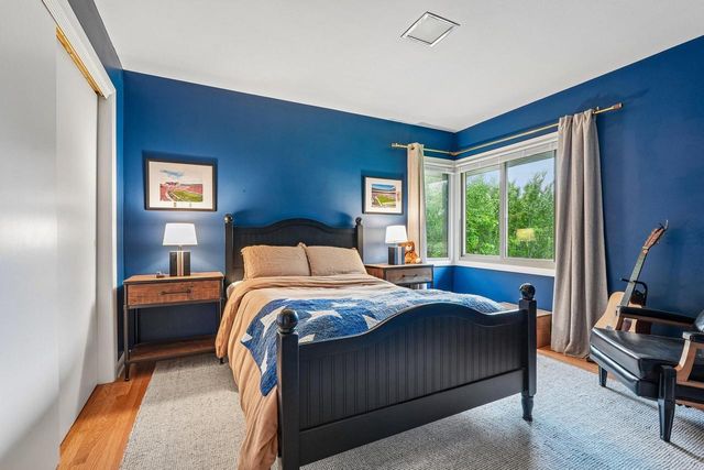 7524 W Wisconsin AVENUE, Wauwatosa, WI 53213