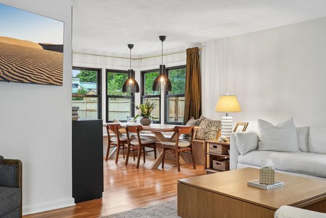 7524 W Wisconsin AVENUE, Wauwatosa, WI 53213