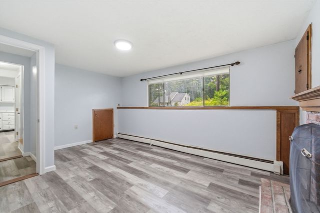 69 Lake St, Shrewsbury, MA 01545