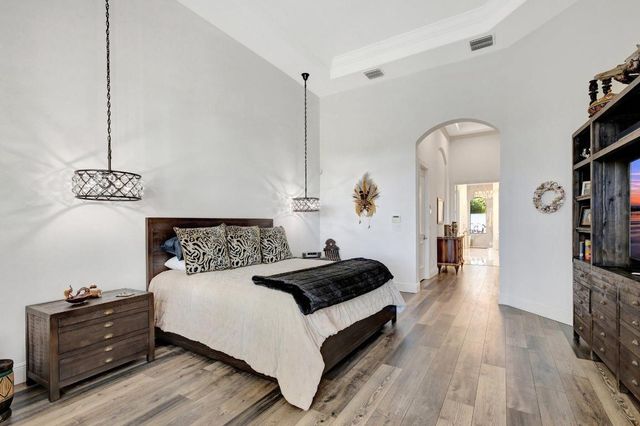 118 Via Quantera, Palm Beach Gardens, FL 33418