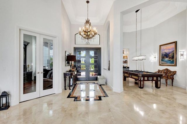 118 Via Quantera, Palm Beach Gardens, FL 33418