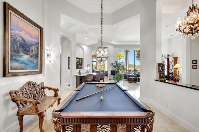 118 Via Quantera, Palm Beach Gardens, FL 33418