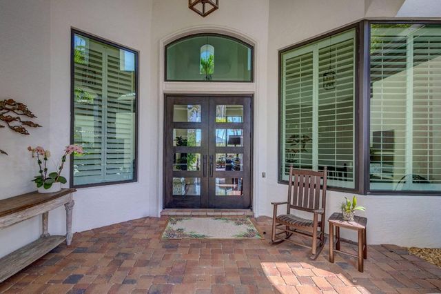 118 Via Quantera, Palm Beach Gardens, FL 33418