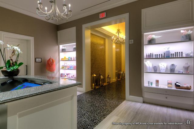 118 Via Quantera, Palm Beach Gardens, FL 33418