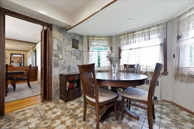 288 Brower Avenue, Rockville Centre, NY 11570
