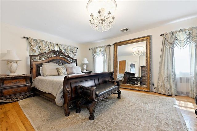 288 Brower Avenue, Rockville Centre, NY 11570