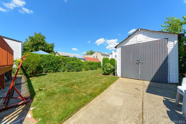 13449 230th Street, Springfield Gardens, NY 11413