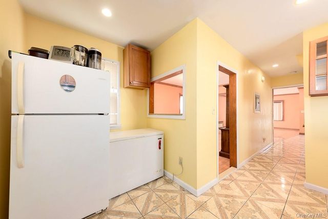 13449 230th Street, Springfield Gardens, NY 11413