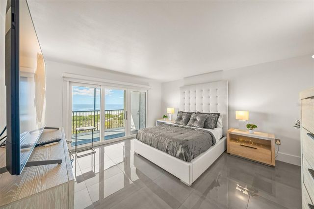 420 BEACH ROAD 606, Sarasota, FL 34242