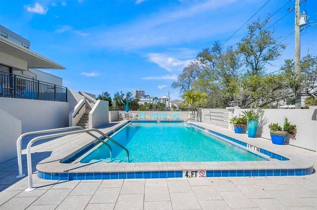 420 BEACH ROAD 606, Sarasota, FL 34242