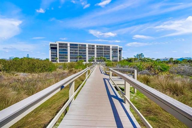 420 BEACH ROAD 606, Sarasota, FL 34242