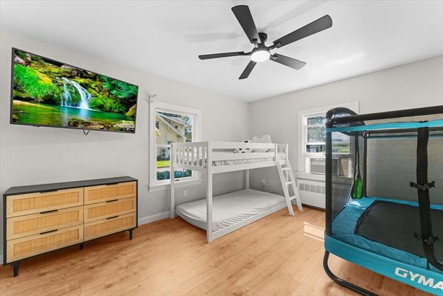 21 Fyrbeck Ave, Shrewsbury, MA 01545