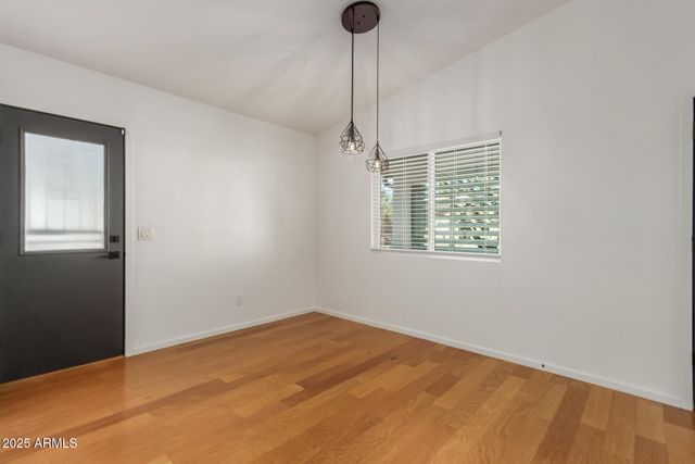 1129 E MCKINLEY Street, Phoenix, AZ 85006