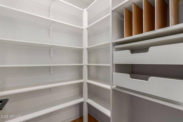 1129 E MCKINLEY Street, Phoenix, AZ 85006