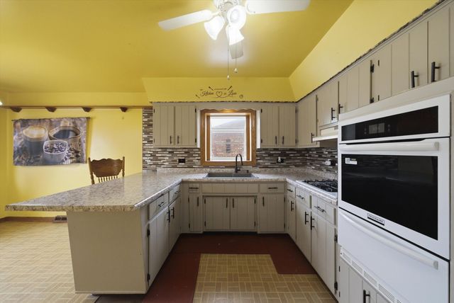 3654 W 80th Street, Chicago, IL 60652