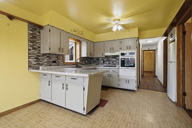 3654 W 80th Street, Chicago, IL 60652