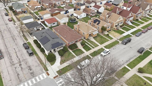 3654 W 80th Street, Chicago, IL 60652