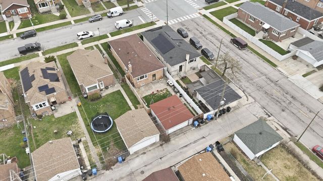 3654 W 80th Street, Chicago, IL 60652