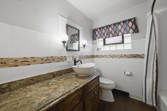 3654 W 80th Street, Chicago, IL 60652