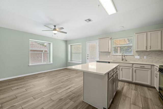 3233 Winding River TRL, Round Rock, TX 78681