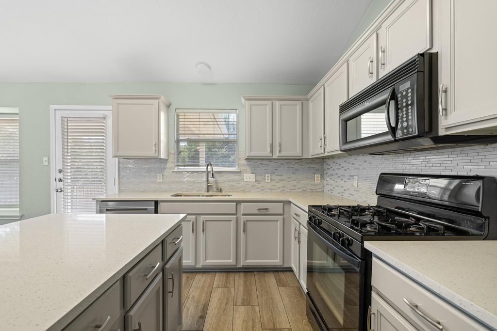 3233 Winding River TRL, Round Rock, TX 78681