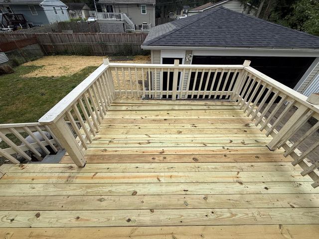 711 Southwind Drive, Carpentersville, IL 60110