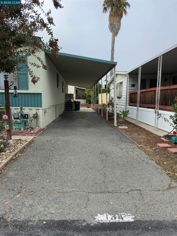 134 Banyon Drive, Pittsburg, CA 94565