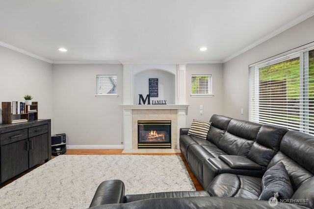 2824 V Court SE, Auburn, WA 98002