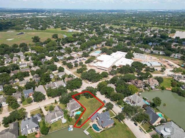 4303 Crow Valley Drive, Missouri City, TX 77459