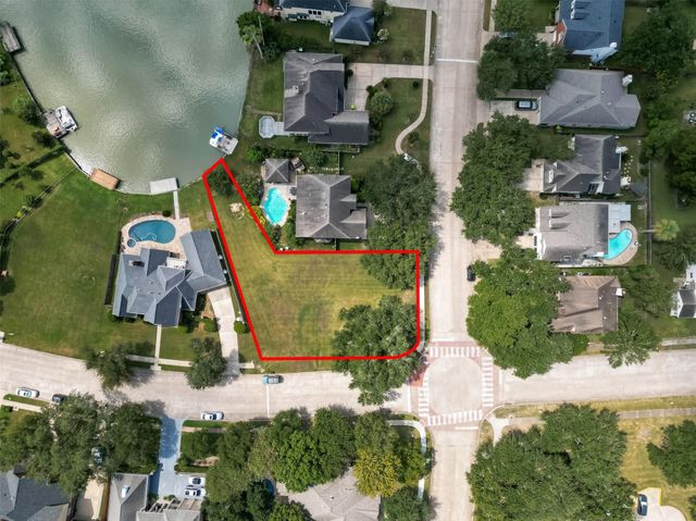 4303 Crow Valley Drive, Missouri City, TX 77459