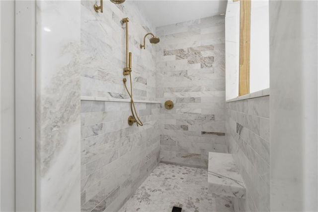 2183 Deep Woods Way, Marietta, GA 30062