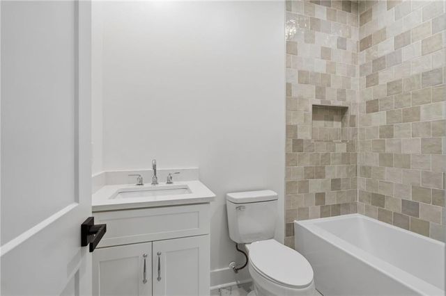2183 Deep Woods Way, Marietta, GA 30062