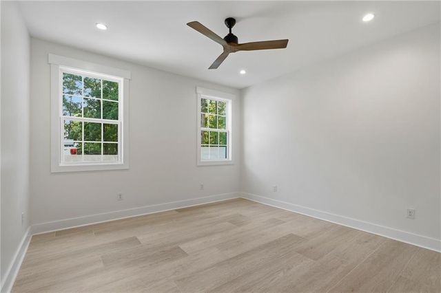 2183 Deep Woods Way, Marietta, GA 30062