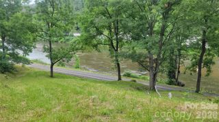 2079 Roses Branch Road, Green Mountain, NC 28740