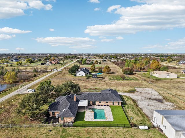 261 Meadowpark, Mclendon Chisholm, TX 75032