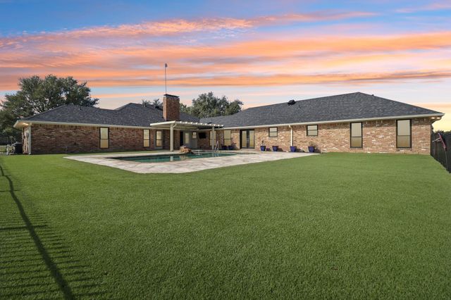 261 Meadowpark, Mclendon Chisholm, TX 75032