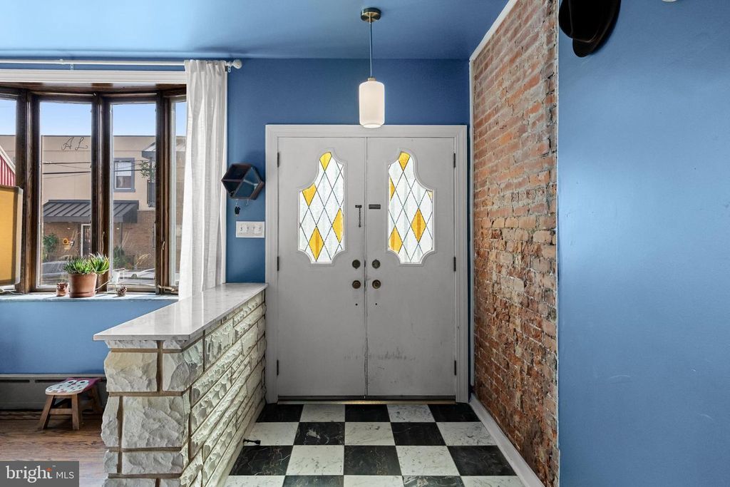 917 WOLF ST, PHILADELPHIA, PA 19148 — photo 4