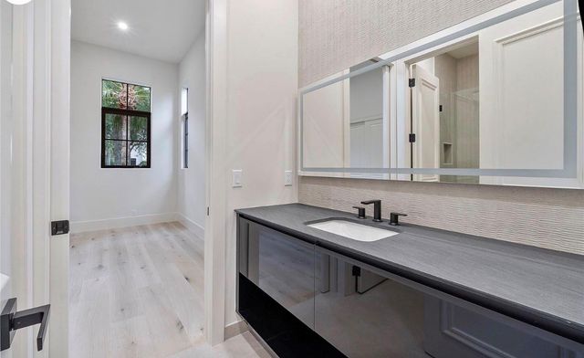 7247 Wisteria Ave, Parkland, FL 33076