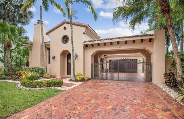 7247 Wisteria Ave, Parkland, FL 33076