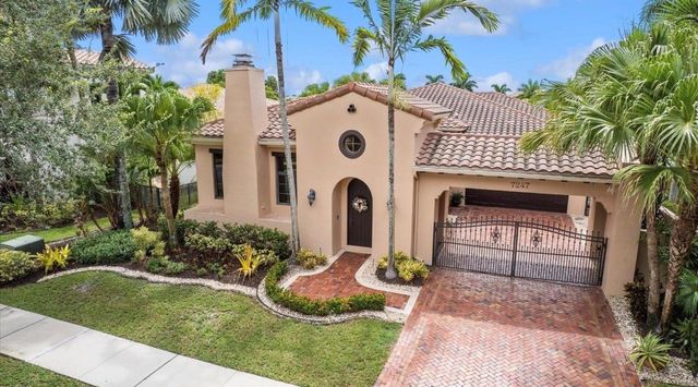 7247 Wisteria Ave, Parkland, FL 33076