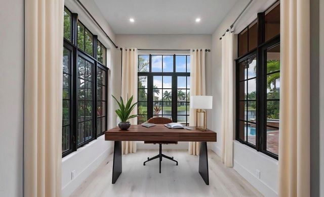 7247 Wisteria Ave, Parkland, FL 33076