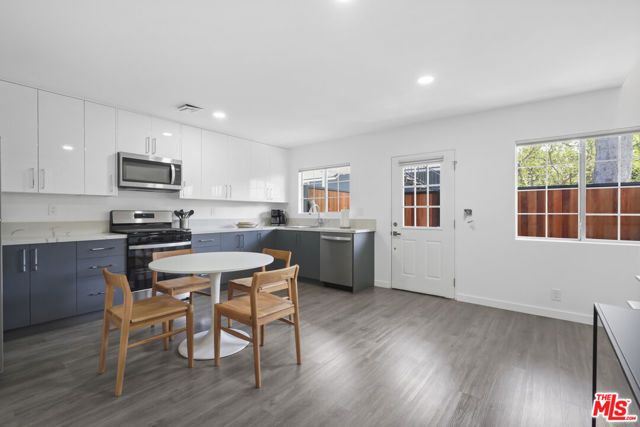 753 N Garfield Avenue Unit A, Pasadena, CA 91104