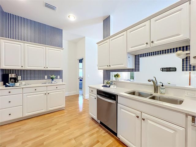 2667 COCHISE TRAIL, Winter Park, FL 32789