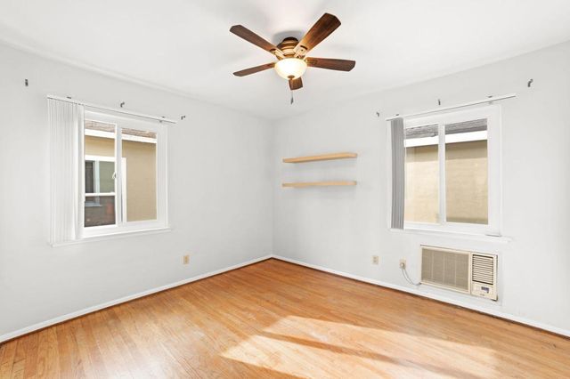 128 W Rosslynn Avenue, Fullerton, CA 92832