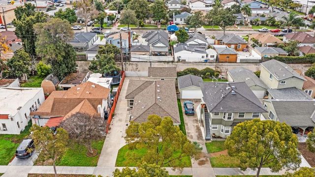 128 W Rosslynn Avenue, Fullerton, CA 92832