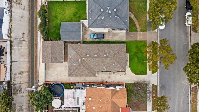 128 W Rosslynn Avenue, Fullerton, CA 92832