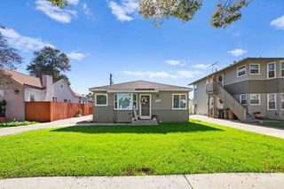 128 W Rosslynn Avenue, Fullerton, CA 92832
